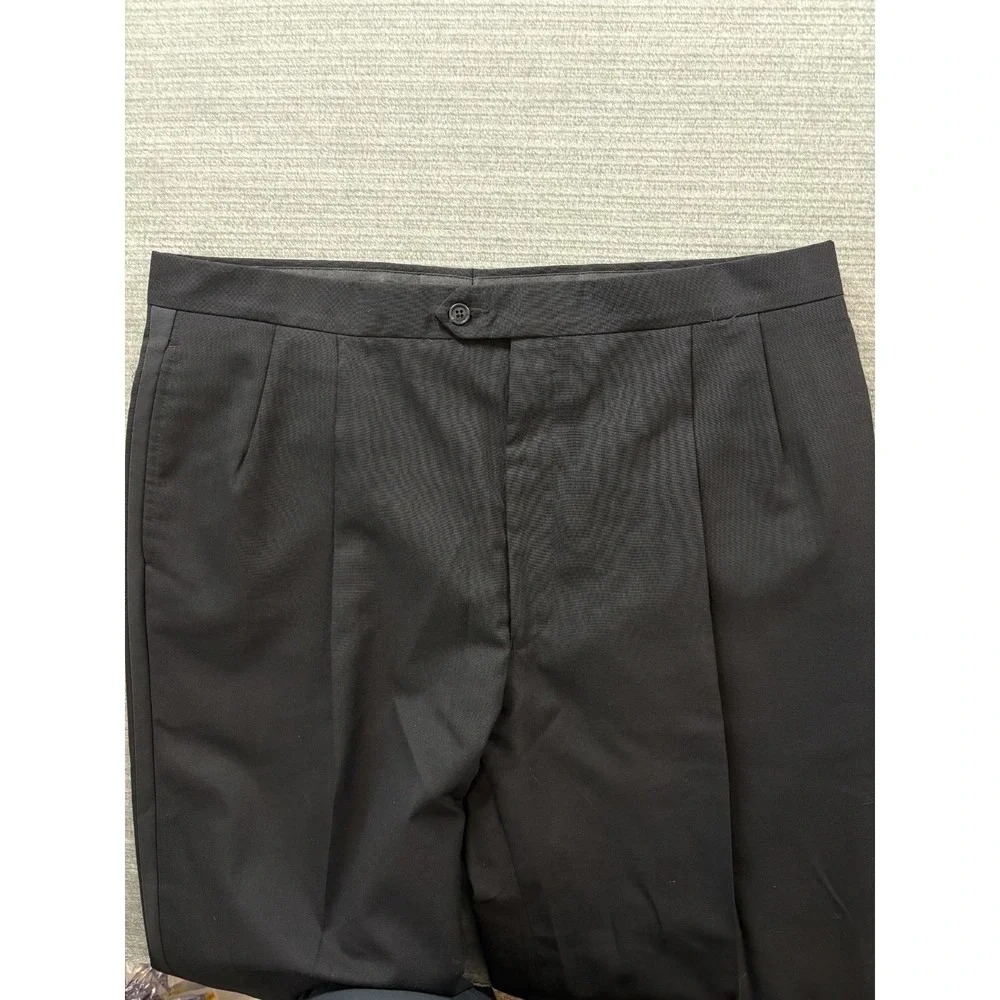 Jos A Bank Mens 44L Tuxedo Suit Black‎ Wool Pants Pleated 36x32 Wedding Formal